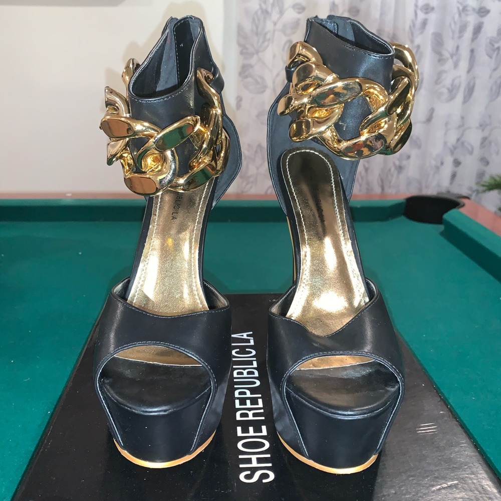 Black & Gold heels